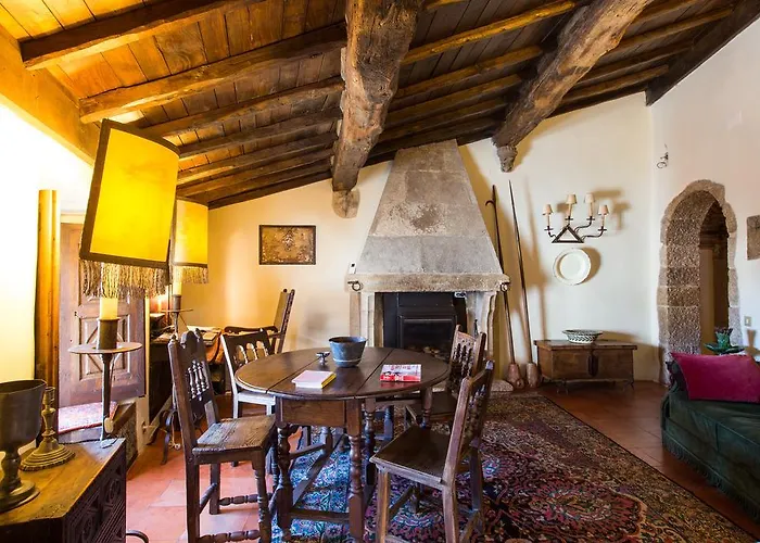 Torre De Maneys 3* Óbidos